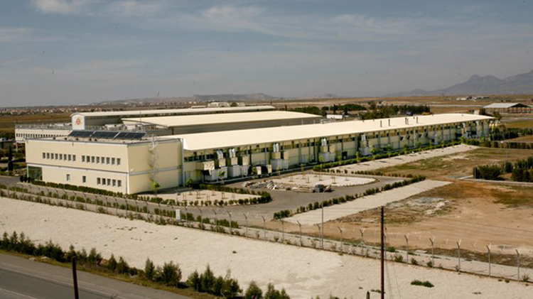 feab2b2e-4437-4ee9-8669-f18656d23fdd.jpg