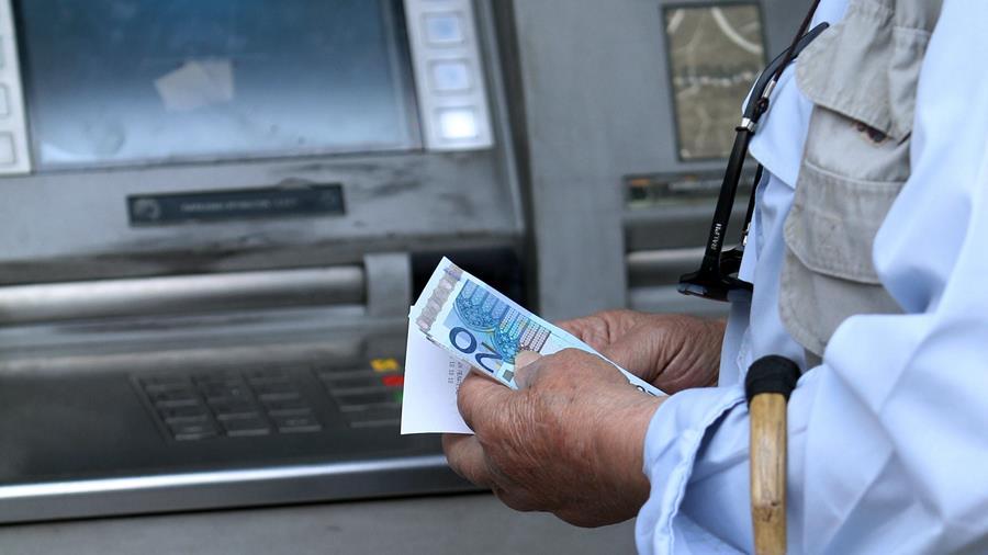 CAPITAL CONTROLS GREECE