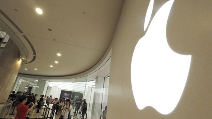 Apple 