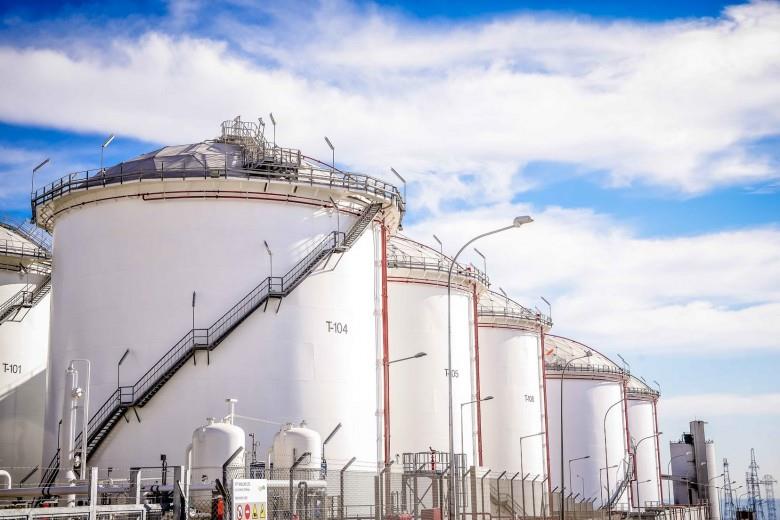 Λάρνακα πετρελαιοειδή