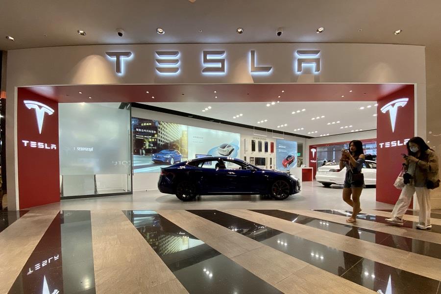 tesla