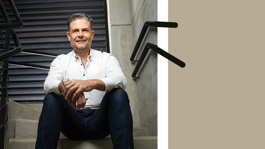 ΑΝΤΩΝΗΣ ΚΑΚΟΥΛΛΗΣ 