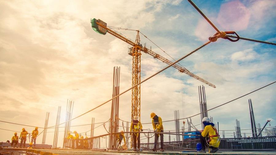 ΚΑΤΑΣΚΕΥΕΣ 