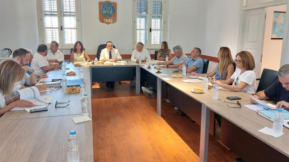 polischrysochouskoumis