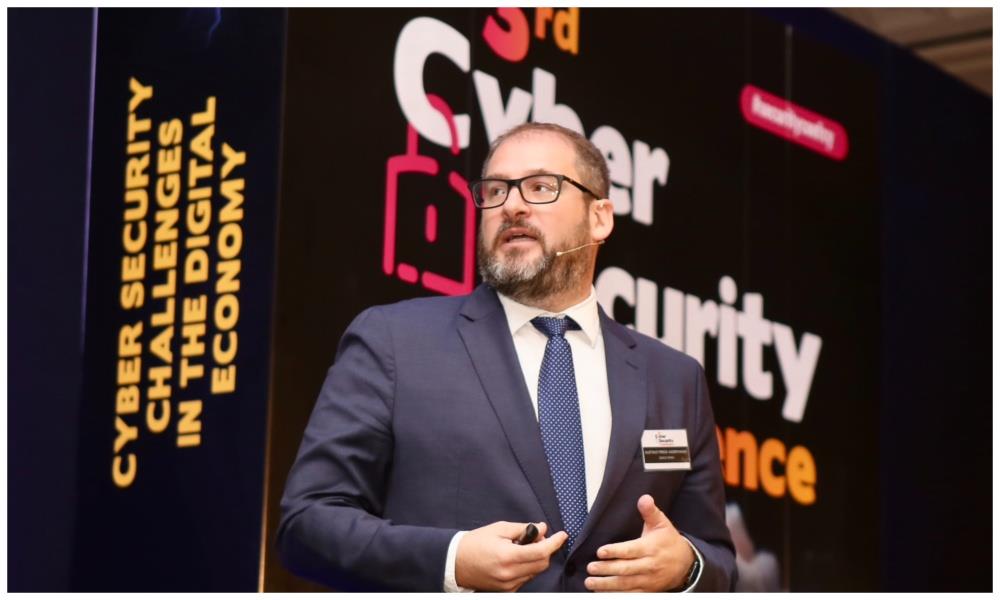 Collage Maker-28-Sep-2023-10-36-AM-8274