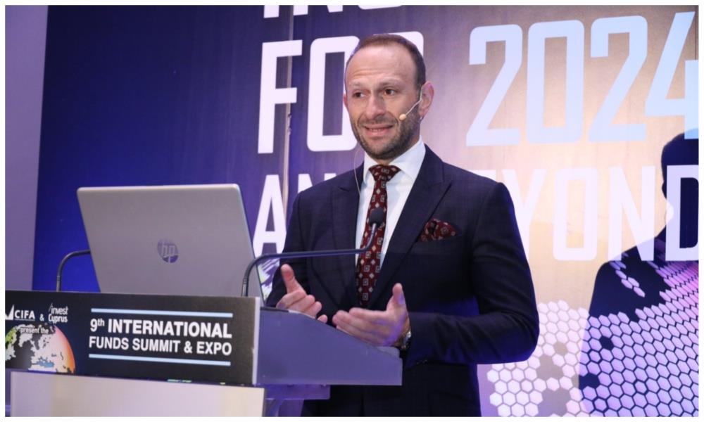 Collage Maker-24-Oct-2023-09-39-AM-2773