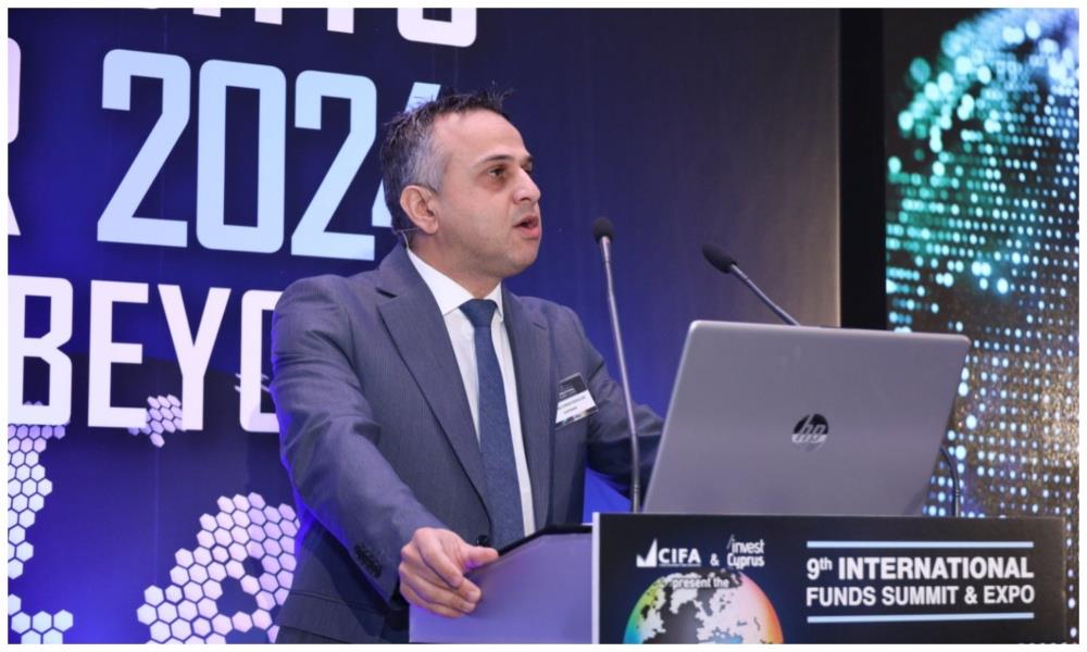 Collage Maker-23-Oct-2023-12-44-PM-7031