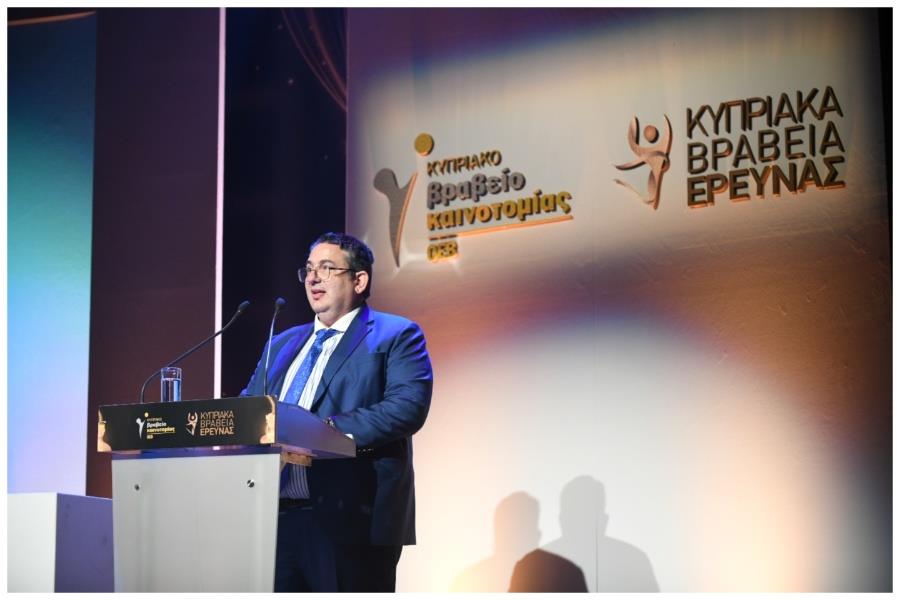 MixCollage-11-Jan-2024-05-53-PM-1258