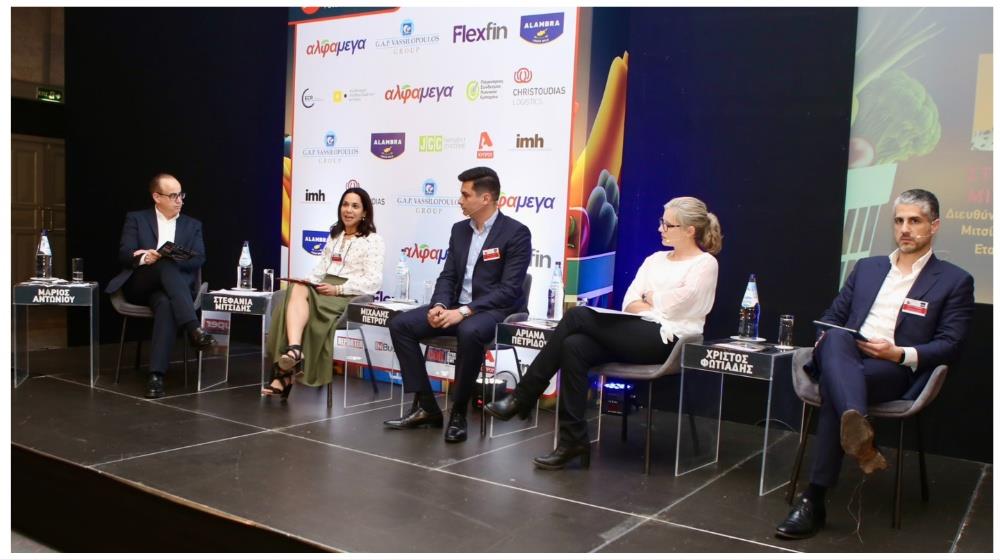 MixCollage-03-Apr-2024-01-59-PM-6524