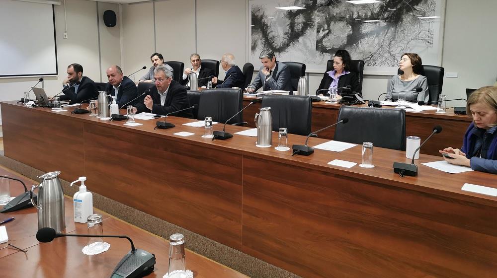 ΕΠΙΤΡΟΠΗ ΘΕΣΜΩΝ