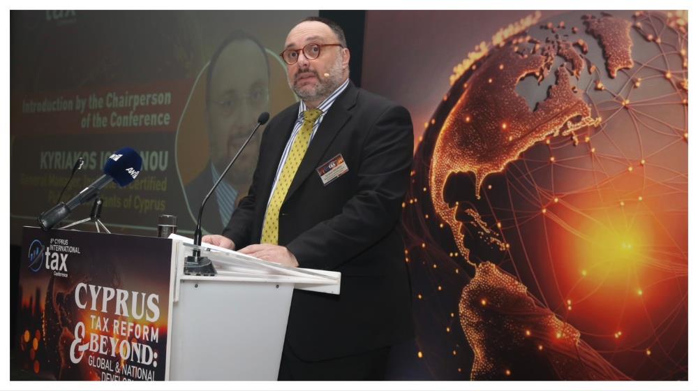 MixCollage-11-Mar-2025-09-52-AM-818