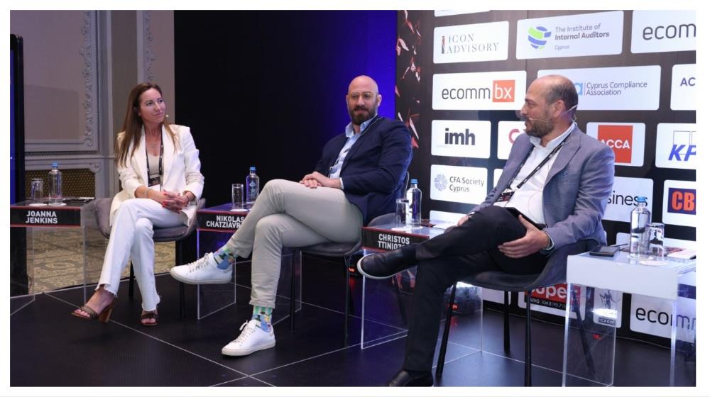 MixCollage-22-May-2025-02-53-PM-7631