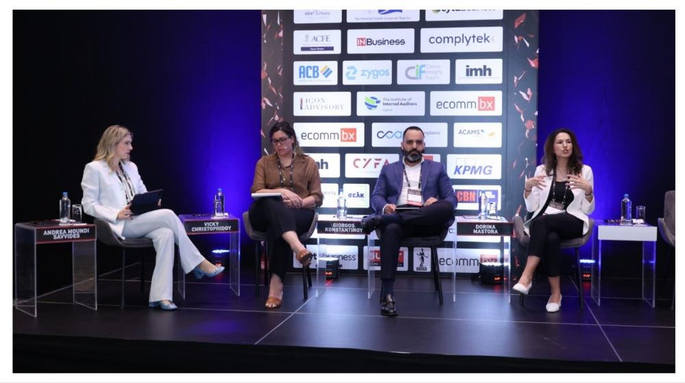 MixCollage-22-May-2025-10-34-AM-5298