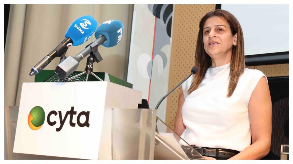 MixCollage-13-May-2025-10-29-AM-8699