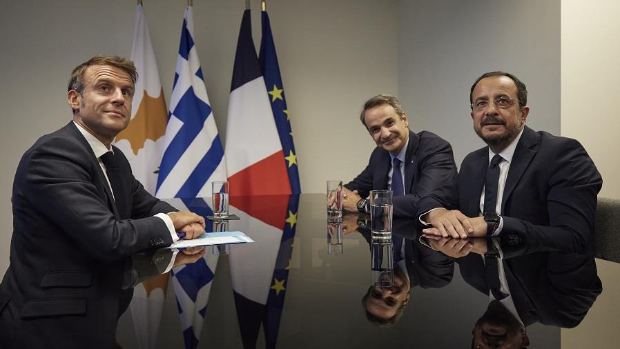 ΧΡΙΣΤΟΔΟΥΛΙΔΗΣ ΜΗΤΣΟΤΑΚΗΣ ΜΑΚΡΟΝ