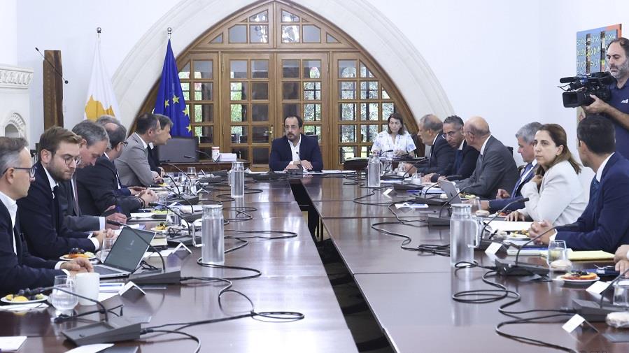 ΗΛΕΚΤΡΙΚΗ ΔΙΑΣΥΝΔΕΣΗ ΠΡΟΕΔΡΙΚΟ