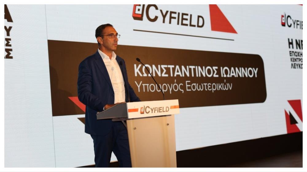 MixCollage-19-Sep-2024-08-08-PM-7043