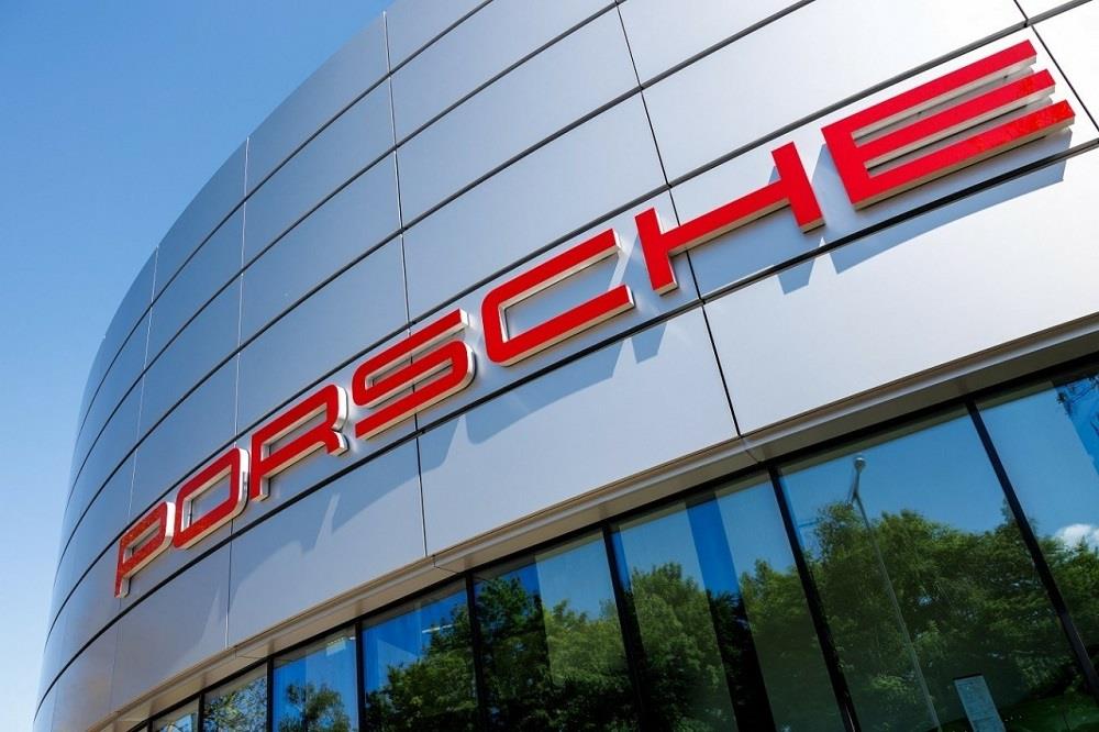 5244071814768327 porsche-1280x853