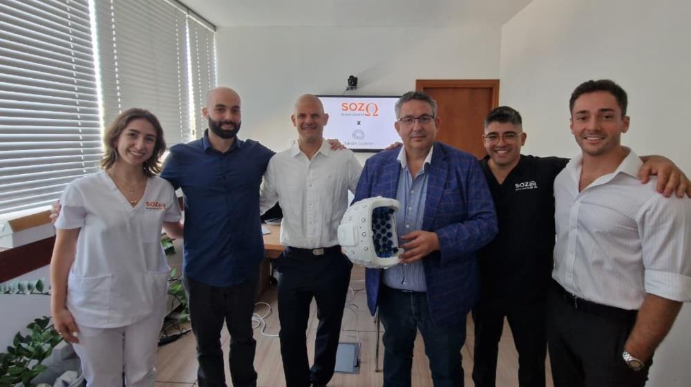 5259641630408859 MixCollage-01-Sep-2025-01-09-PM-7001