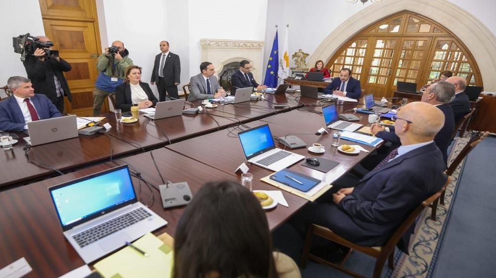 5261331432208122 υπουργικο