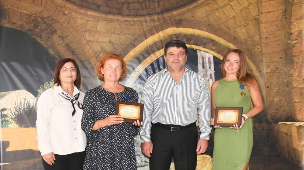 5262977966537498 ΠΡΕΣΒΕΙΡΕΣ ΤΟΥΡΙΣΜΟΥ