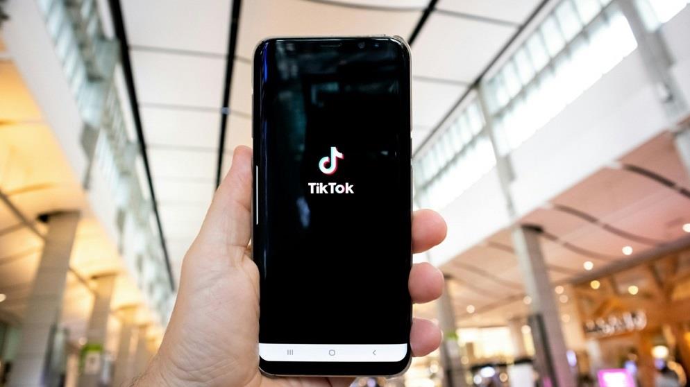 5273399707150232 TikTok-1280x853