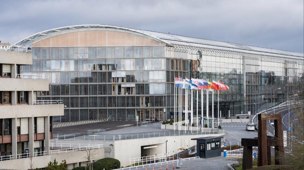 5283800377659574 EIB HQ