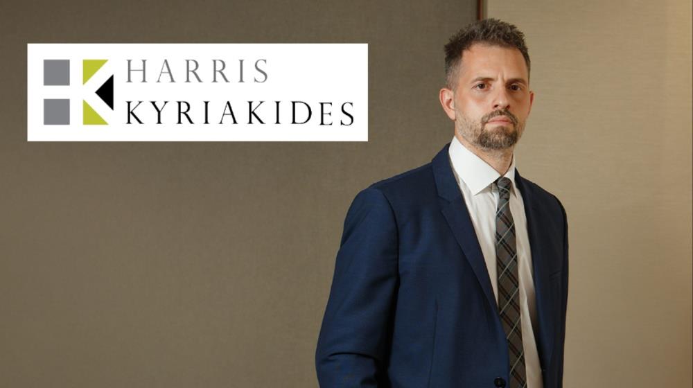 5317456203487667 Dr Nicolas Kyriakides with logo new