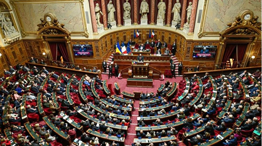 Γαλλία: Η κάτω Βουλή απέρριψε σχεδόν ομόφωνα το σχέδιο προϋπολογισμού του 2026