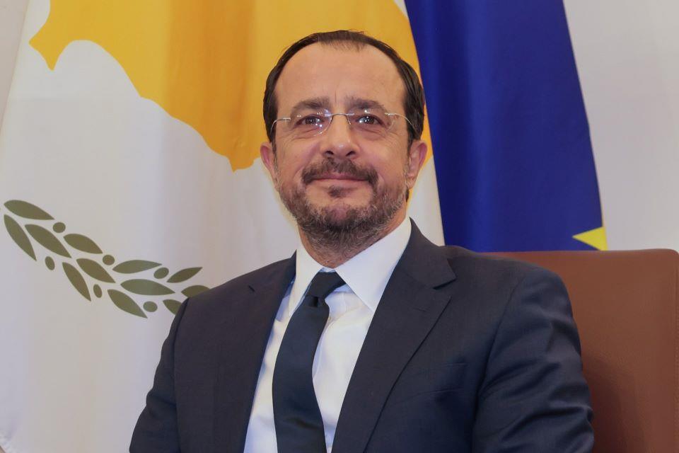 5331254550148985 proedros