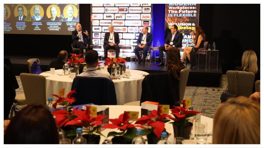 5335604885395135 MixCollage-28-Nov-2025-11-19-AM-7988