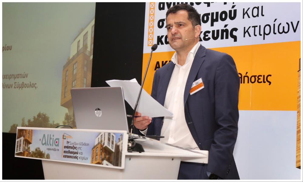 Collage Maker-29-Mar-2023-10-04-AM-9091