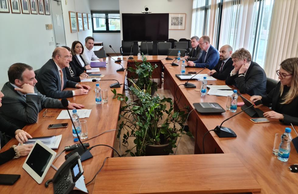 κεραυνος ε.ε.