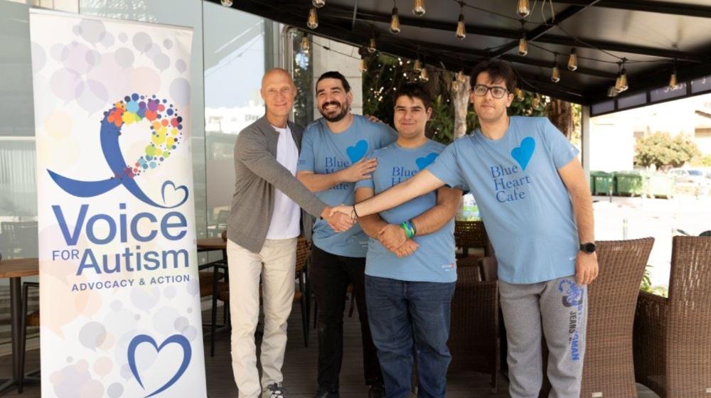 5341587495806736 MixCollage-05-Dec-2025-09-16-AM-9442