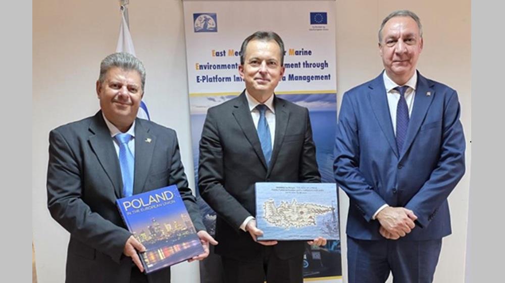 Πρόσφορο έδαφος για διμερή συνεργασία διαπιστώνουν Αρχή Λιμένων και Πολωνός Πρέσβης