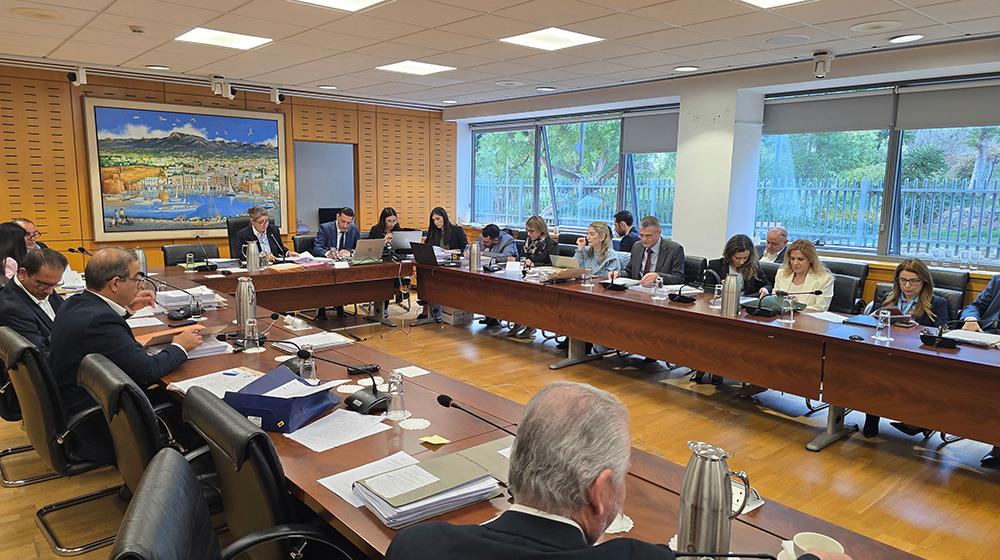 5346189864827464 ΕΠΙΤΡΟΠΗ ΟΙΚΟΝΟΜΙΚΩΝ