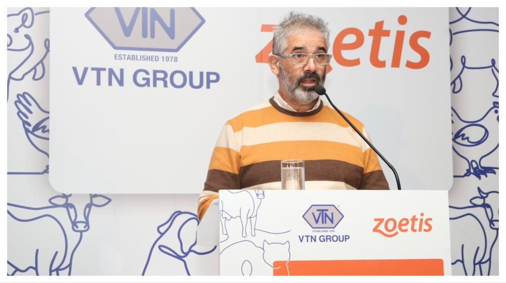 5346303707525144 MixCollage-10-Dec-2025-08-33-PM-7634