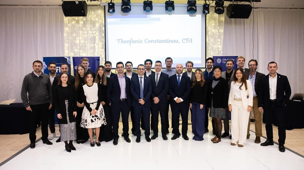 5350237371765388 CFA Charterholders