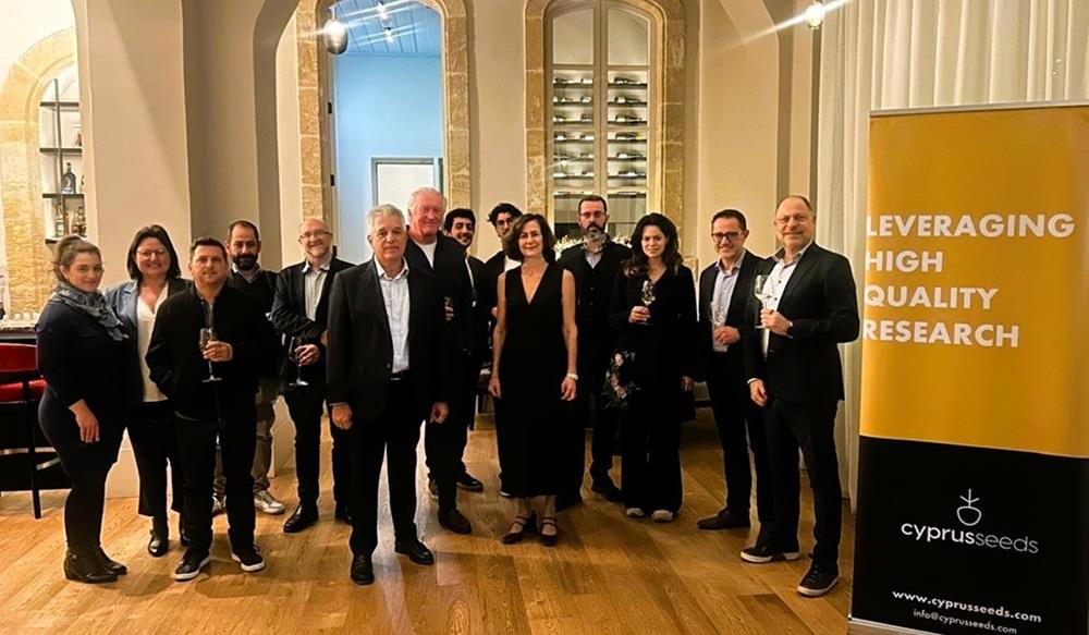 5352859728182882 seeds