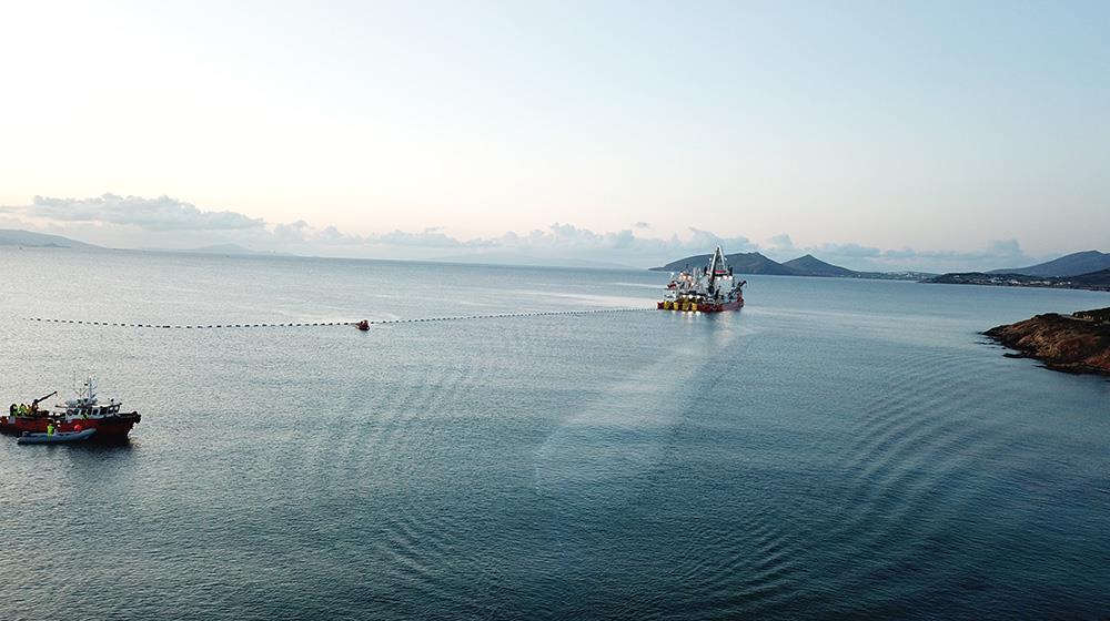 &Omicron; &Alpha;&Delta;&Mu;&Eta;&Epsilon; &pi;&rho;&omicron;&kappa;&eta;&rho;ύ&sigma;&sigma;&epsilon;&iota; &tau;&omicron;&nu; &delta;&iota;&alpha;&gamma;&omega;&nu;&iota;&sigma;&mu;ό &gamma;&iota;&alpha; &tau;&eta;&nu; &eta;&lambda;&epsilon;&kappa;&tau;&rho;&iota;&kappa;ή &delta;&iota;&alpha;&sigma;ύ&nu;&delta;&epsilon;&sigma;&eta; &Kappa;&omicron;&rho;ί&nu;&theta;&omicron;&upsilon;