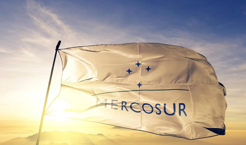 5368631012220866 Mercosur-11-123RF-1280x853 (1)