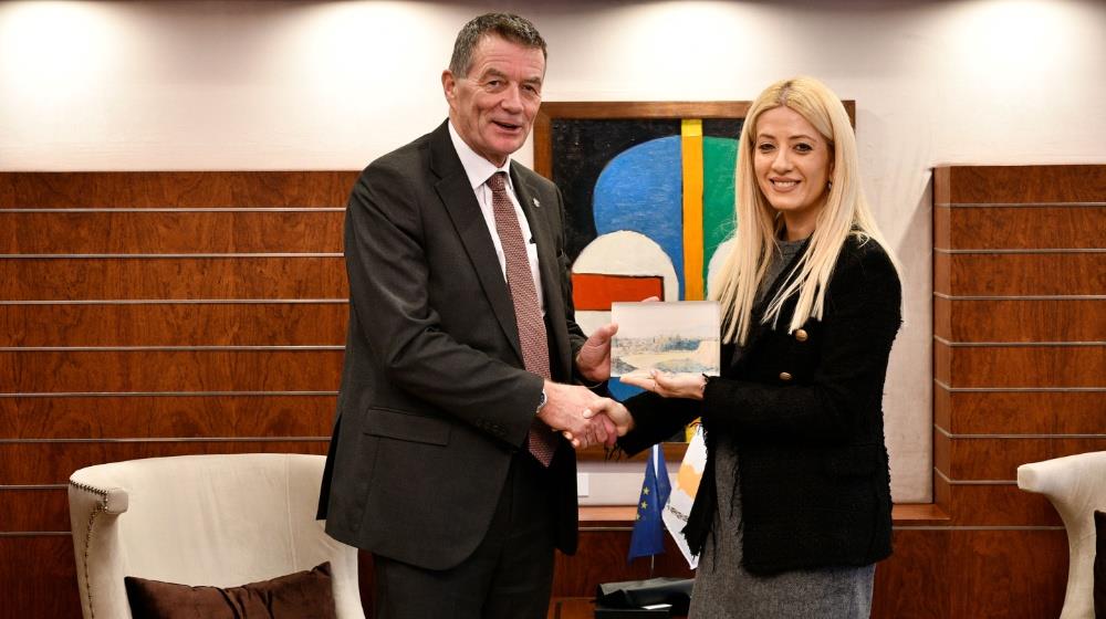 5371773277715306 Tony Murphy