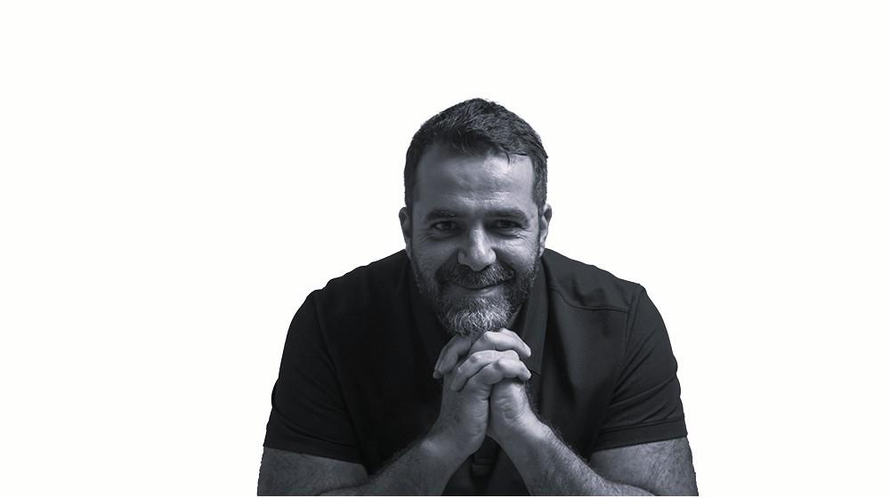 &Omicron; &Gamma;&iota;ώ&rho;&gamma;&omicron;&sigmaf; &Beta;&alpha;&sigma;&iota;&lambda;&epsilon;ί&omicron;&upsilon; &pi;&omicron;&upsilon; &delta;&epsilon;&nu; &gamma;&nu;ώ&rho;&iota;&zeta;&alpha; &alpha;&lambda;&lambda;ά &epsilon;&kappa;&tau;&iota;&mu;&omicron;ύ&sigma;&alpha;