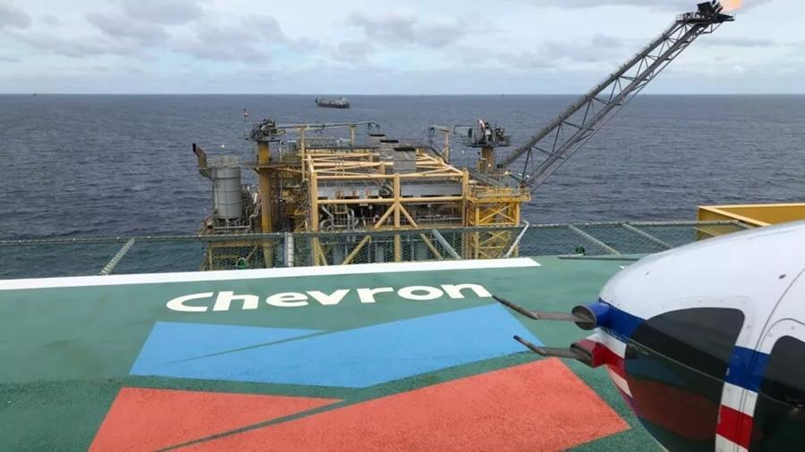 &Tau;&omicron;&upsilon;&rho;&kappa;ί&alpha;: &Sigma;&upsilon;&mu;&phi;&omega;&nu;ί&alpha; &mu;&epsilon; Chevron &tau;&omicron;&nu; &Phi;&epsilon;&beta;&rho;&omicron;&upsilon;ά&rho;&iota;&omicron; &pi;&rho;&omicron;&alpha;&nu;ή&gamma;&gamma;&epsilon;&iota;&lambda;&epsilon; &omicron; &Mu;&pi;&alpha;ϊ&rho;&alpha;&kappa;&tau;ά&rho;