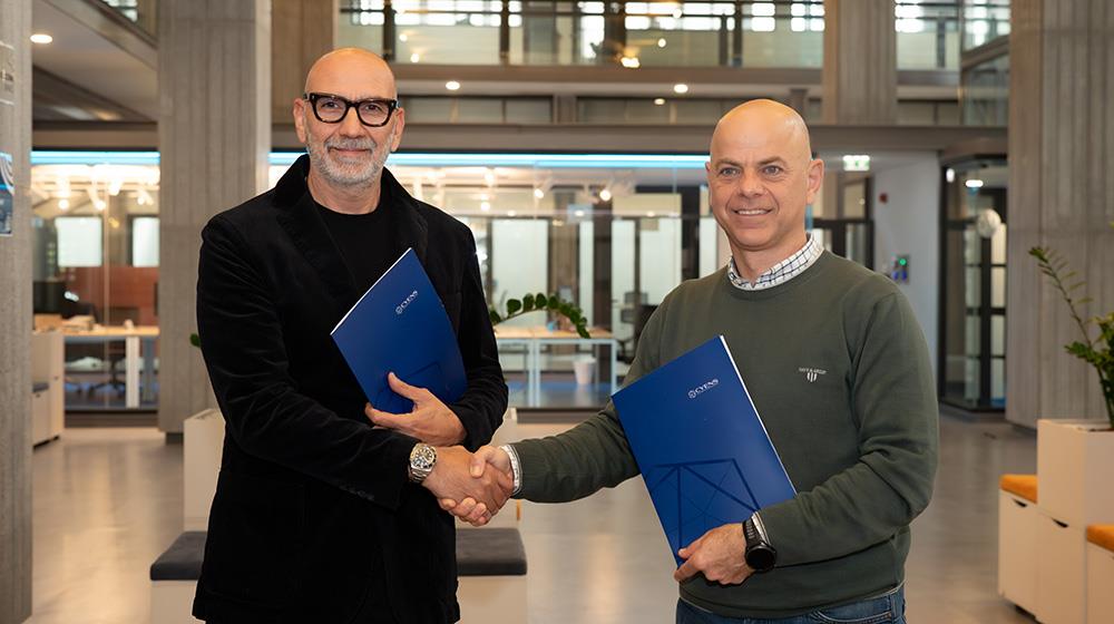 5402908127442885 green olive films cyens