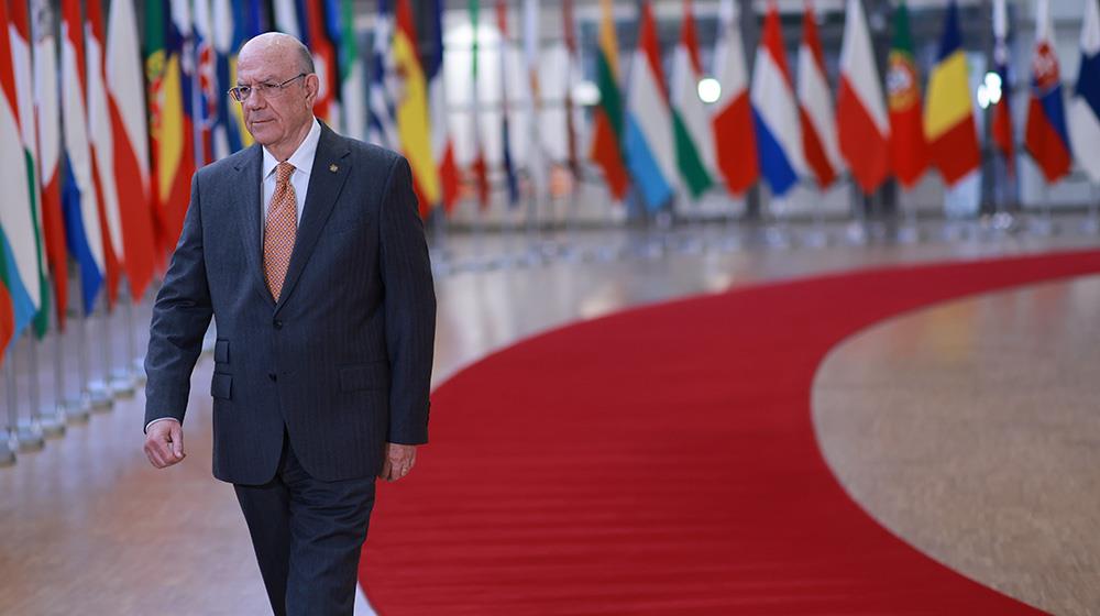&Mu;ά&kappa;&eta;&sigmaf; &Kappa;&epsilon;&rho;&alpha;&upsilon;&nu;ό&sigmaf; &gamma;&iota;&alpha; &pi;&rho;&omega;&tau;&omicron;&beta;&omicron;&upsilon;&lambda;ί&alpha; &laquo;&Epsilon;6&raquo;: &Eta; &Epsilon;.&Epsilon;. &delta;&epsilon;&nu; &chi;&rho;&epsilon;&iota;ά&zeta;&epsilon;&tau;&alpha;&iota; ά&lambda;&lambda;&omicron; &kappa;&alpha;&tau;&alpha;&kappa;&epsilon;&rho;&mu;&alpha;&tau;&iota;&sigma;&mu;ό