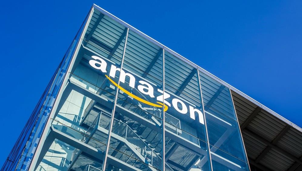 5454145803814328 Amazon-123RF-1-2048x1365 (1)