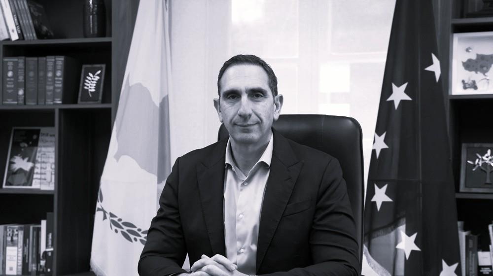 &Eta; ώ&rho;&alpha; &tau;&eta;&sigmaf; &epsilon;&upsilon;&theta;ύ&nu;&eta;&sigmaf; &gamma;&iota;&alpha; &tau;&iota;&sigmaf; &kappa;&omicron;&iota;&nu;ό&kappa;&tau;&eta;&tau;&epsilon;&sigmaf; &omicron;&iota;&kappa;&omicron;&delta;&omicron;&mu;έ&sigmaf;
