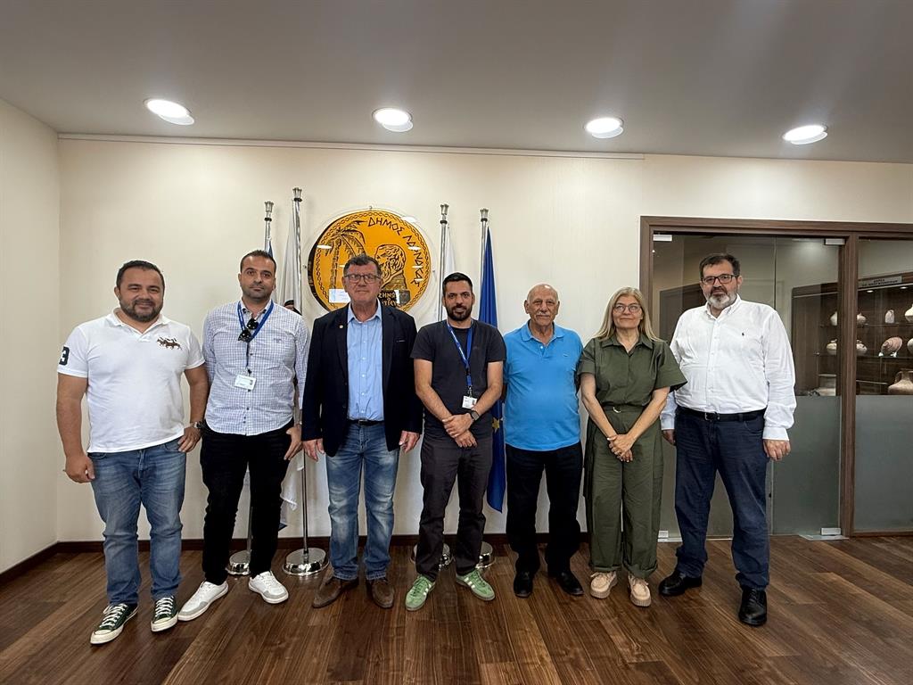 &Alpha;&nu;&alpha;&sigma;&kappa;ό&pi;&eta;&sigma;&eta; &tau;&eta;&sigmaf; &pi;&iota;&lambda;&omicron;&tau;&iota;&kappa;ή&sigmaf; &epsilon;&phi;&a