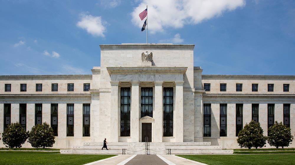 Fed: &Sigma;&tau;&iota;&sigmaf; 24 &Iota;&omicron;&upsilon;&nu;ί&omicron;&upsilon; &tau;&alpha; &alpha;&pi;&omicron;&tau;&epsilon;&lambda;έ&sigma;&mu;&alpha;&tau;&alpha; &tau;&omega;&nu; stress tests &gamma;&iota;&alpha; &tau;&iota;&sigmaf; &mu;&epsilon;&gamma;ά&lambda;&epsilon;&sigmaf; &alpha;&mu;&epsilon;&rho;&iota;&kappa;&alpha;&nu;&iota;&kappa;έ&sigmaf; &tau;&rho;ά&pi;&epsilon;&zeta;&epsilon;&sigmaf;
